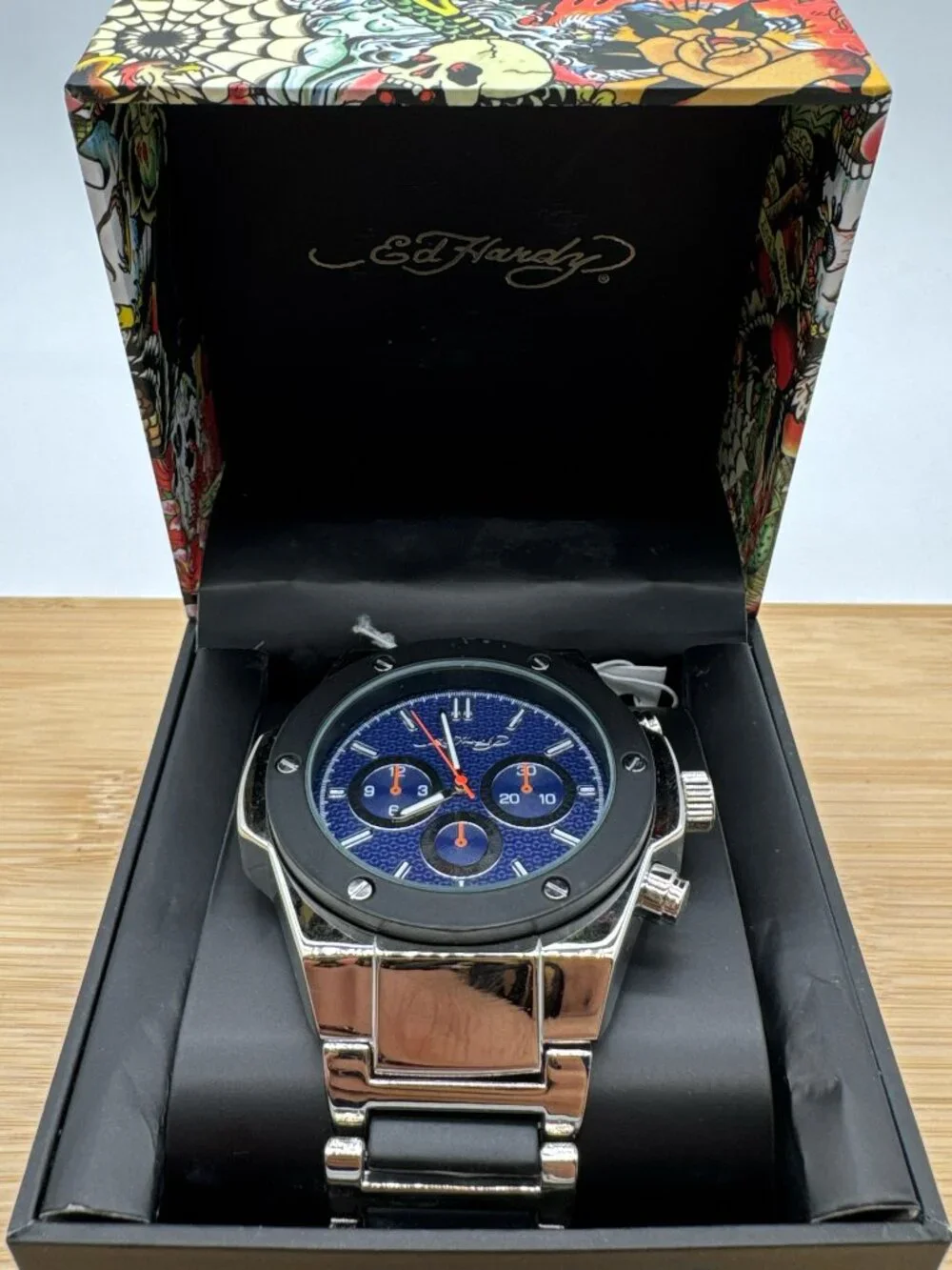 Ed Hardy Men's Silver Tone Bracelet Watch Blue Dial Black Bezel Quartz